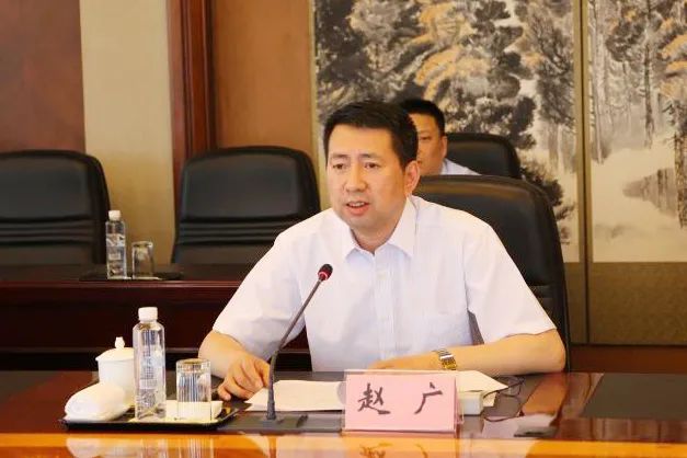 哈尔滨音乐学院与伊春市签署战略合作框架协议